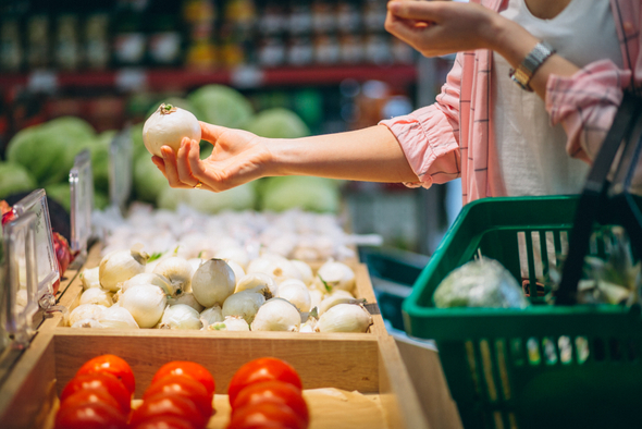 Базовый набор продуктов в мае подешевел на 11,4%
