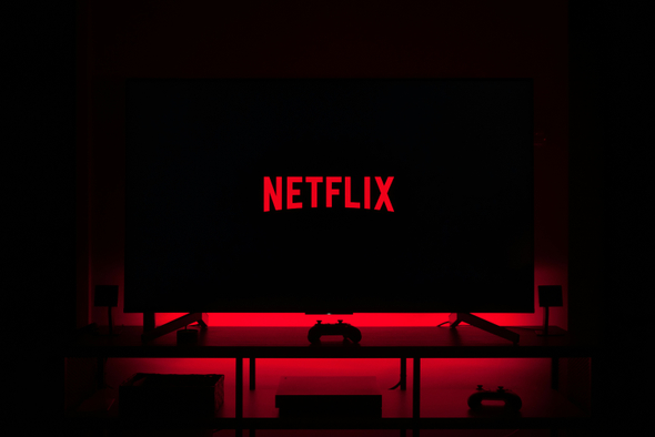 Российские операторы обсуждают возвращение доступа к Netflix и нейросетям