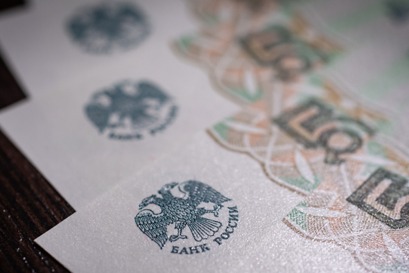 Укрепление рубля ежемесячно обходится бюджету РФ в 100–150 млрд рублей